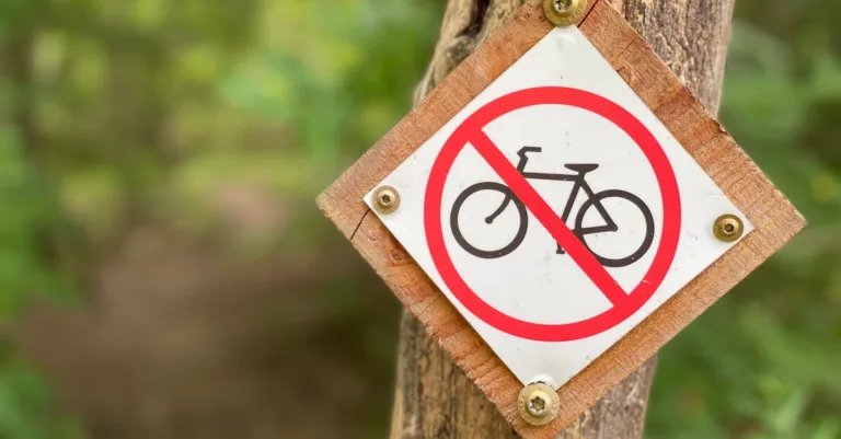 découvrez les réglementations en vigueur pour les mobil-homes en france, incluant les conditions d'installation, les autorisations nécessaires et les normes à respecter.