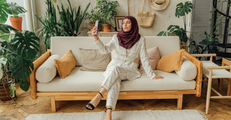 découvrez notre sélection de mobil-homes d'occasion de qualité, parfaits pour des vacances confortables ou un habitat saisonnier à prix abordable.