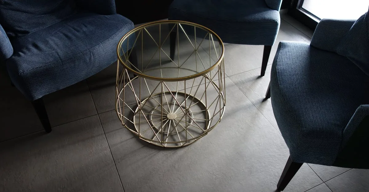 découvrez notre fauteuil design alliant confort et élégance, parfait pour sublimer votre intérieur avec style et modernité.