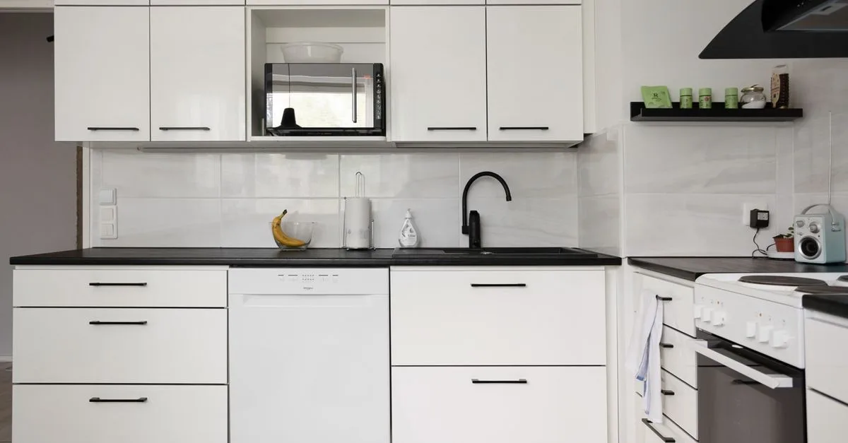 découvrez la fiabilité des cuisines ikea metod, conçues pour allier fonctionnalité et durabilité, offrant des solutions modulaires adaptées à tous les espaces.