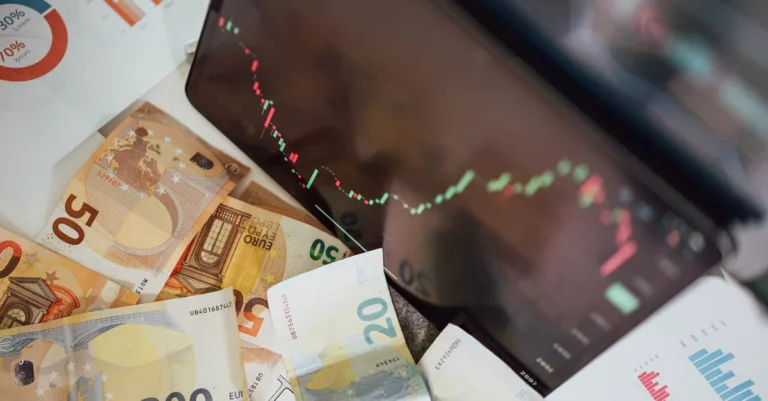 découvrez nos options de tarification flexibles adaptées à vos besoins. profitez de plans clairs et compétitifs pour accéder à nos services premium.