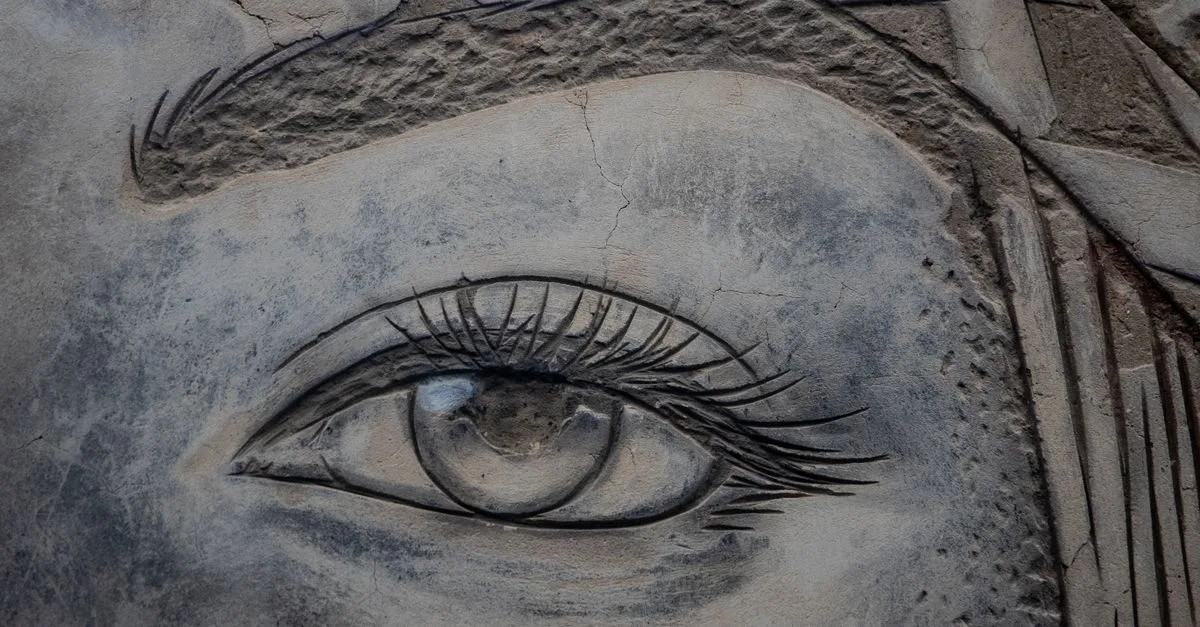 découvrez l'art du trompe-l'œil, une technique artistique fascinante qui joue avec la perspective et l'illusion pour créer des images réalistes et surprenantes.
