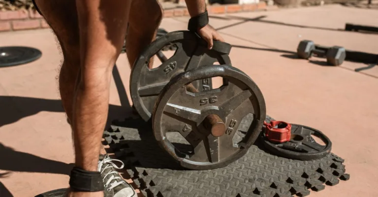 découvrez le poids d’un mobil-home selon sa surface en m², les facteurs qui l’influencent et les éléments à prendre en compte pour son transport.